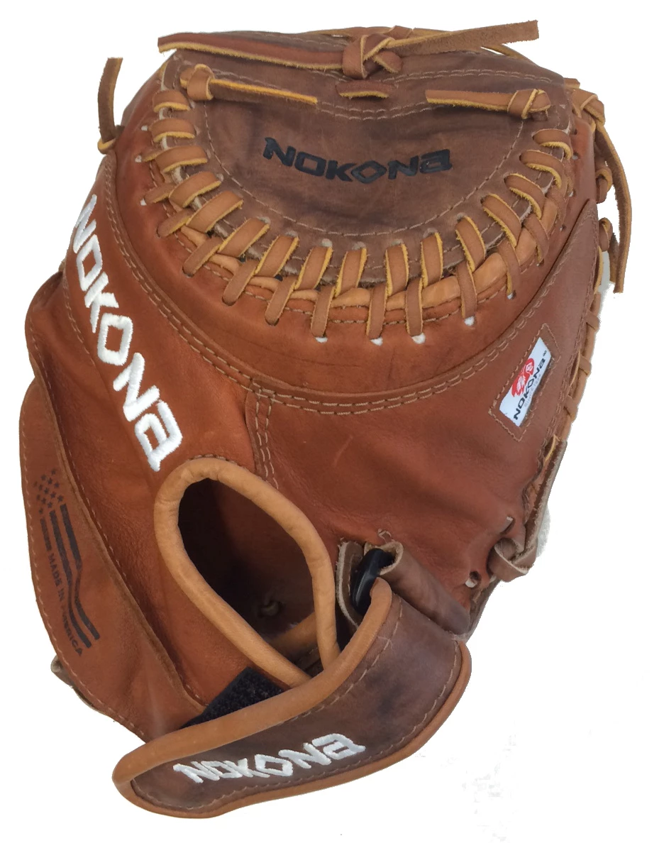 32.5 Inch Nokona Buckaroo Fastpitch Series CM275K Softball Catcher's Glove 2 32.5 Inch Nokona Buckaroo Fastpitch Series CM275K Softball Catcher's Glove